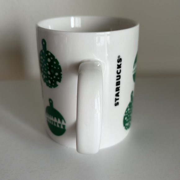 Starbucks Green and White Ornament Mug Cup Holiday 2016 Christmas Festive 12 oz - Picture 4 of 10